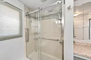 15730 NE Weidler St, Portland, OR 97230 - Photo 24