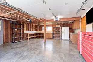 15730 NE Weidler St, Portland, OR 97230 - Photo 42