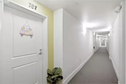 400 NE 100th Ave #101, Portland, OR 97220 - Photo 6