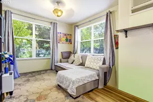 400 NE 100th Ave, Portland, OR 97220 - Photo 12