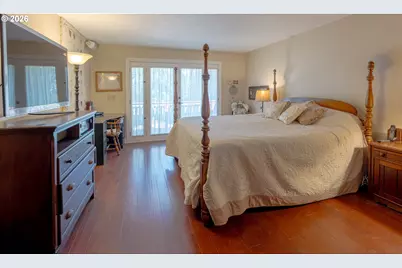18040 Royce Way, Lake Oswego, OR 97034 - Photo 14