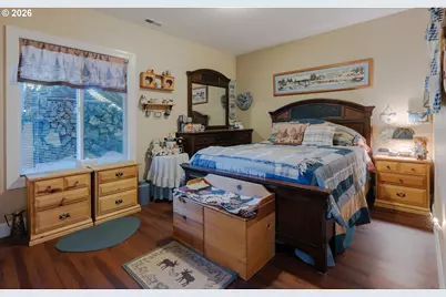18040 Royce Way, Lake Oswego, OR 97034 - Photo 28
