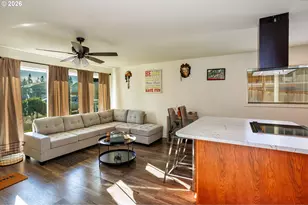 8715 NE Clackamas St, Portland, OR 97220 - Photo 6