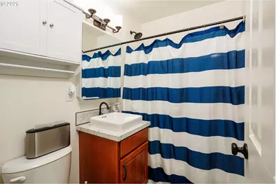 8715 NE Clackamas St, Portland, OR 97220 - Photo 10