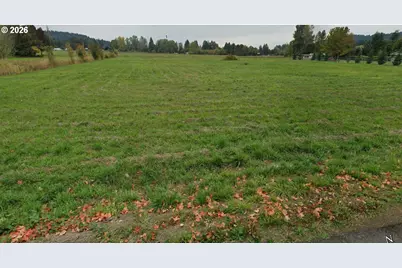 18346 SE Cheldelin Rd, Happy Valley, OR 97089 - Photo 2
