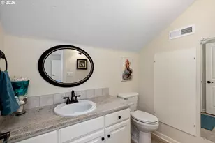 725 SE St Andrews Ln, Dallas, OR 97338 - Photo 22