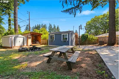 17717 NE Pacific St, Portland, OR 97230 - Photo 34