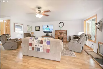 205 Lamar Rd, Silver Lake, WA 98645 - Photo 4