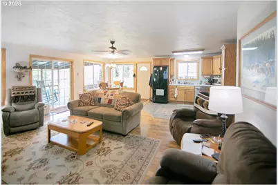 205 Lamar Rd, Silver Lake, WA 98645 - Photo 2