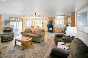 205 Lamar Rd, Silver Lake, WA 98645 - Photo 2