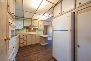 5335 Main St, Springfield, OR 97478 - Photo 16