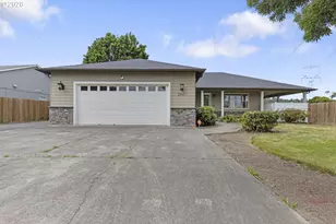 2341 52nd Ave, Longview, WA 98632 - Photo 2