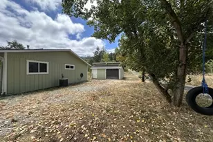 226 South Ave, Sutherlin, OR 97479 - Photo 28