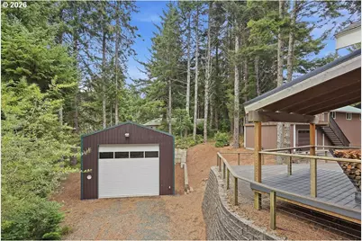 90757 Sawali Ln, Coos Bay, OR 97420 - Photo 32
