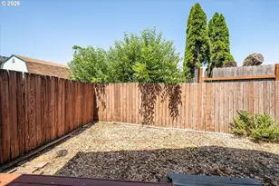 4860 A St, Springfield, OR 97478 - Photo 28