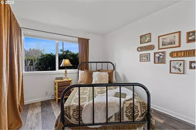 900 N Williams St, Newberg, OR 97132 - Photo 28