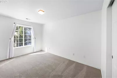 14675 SW Catalina Dr, Portland, OR 97223 - Photo 32