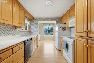 15130 S Maplelane Rd, Oregon City, OR 97045 - Photo 10