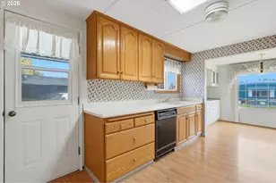 15130 S Maplelane Rd, Oregon City, OR 97045 - Photo 12