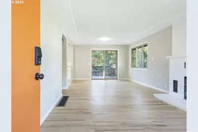 5017 SE 40th Ave, Portland, OR 97202 - Photo 2