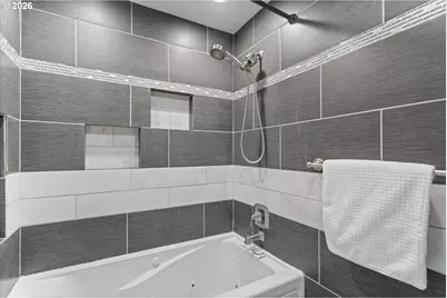 25300 SW Meadowbrook Ln, Sherwood, OR 97140 - Photo 24