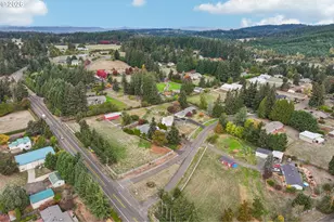 17901 S Canter Ln, Oregon City, OR 97045 - Photo 42