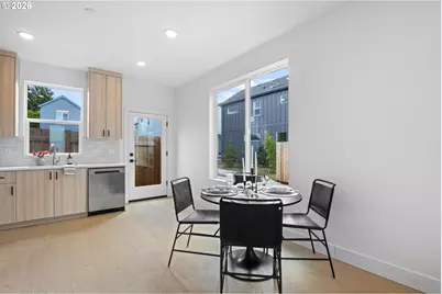 4380 NE Going St, Portland, OR 97218 - Photo 4