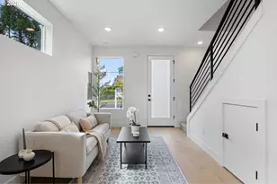 4380 NE Going St, Portland, OR 97218 - Photo 2