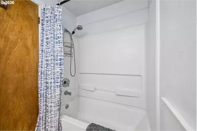1061 Waite St, Eugene, OR 97402 - Photo 30