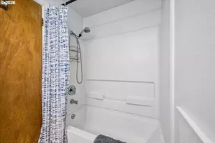 1061 Waite St, Eugene, OR 97402 - Photo 30