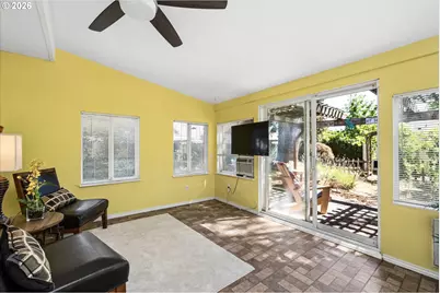 1061 Waite St, Eugene, OR 97402 - Photo 16