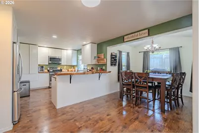 414 N 3rd Pl, Kalama, WA 98625 - Photo 6