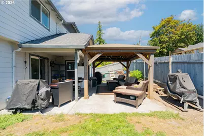 414 N 3rd Pl, Kalama, WA 98625 - Photo 32