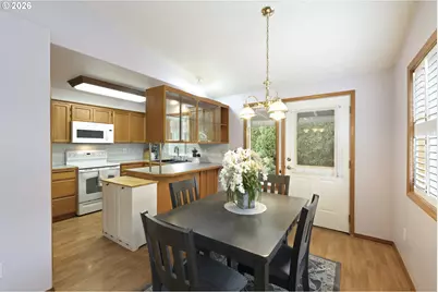 1143 SW James Ct, Dundee, OR 97115 - Photo 12