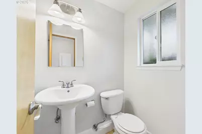 1706 Avalon Way #38, Hood River, OR 97031 - Photo 8