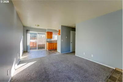 1049 SE Walnut St, Hillsboro, OR 97123 - Photo 20