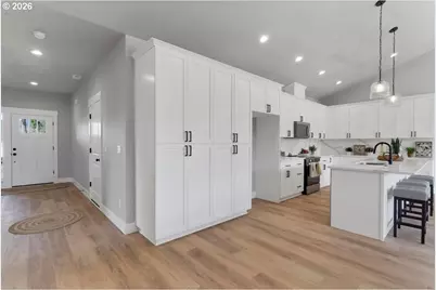 241 Dogwood Dr, Gates, OR 97346 - Photo 18