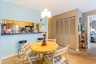 1535 SW Clay St, Portland, OR 97201 - Photo 14