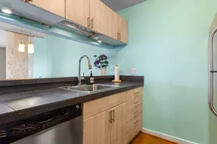 1535 SW Clay St, Portland, OR 97201 - Photo 10