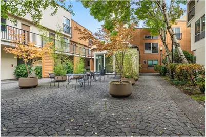1535 SW Clay St #109, Portland, OR 97201 - Photo 38