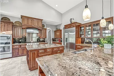 8623 Blackhawk Ct SE, Salem, OR 97317 - Photo 4