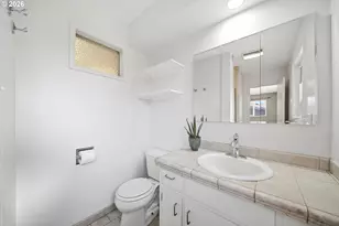 3237 NE 131st Ave, Portland, OR 97230 - Photo 18