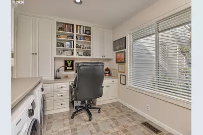 7242 SW Lake Bluff Ct, Wilsonville, OR 97070 - Photo 26