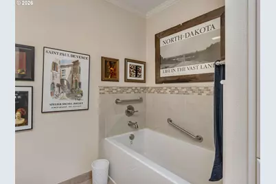 7242 SW Lake Bluff Ct, Wilsonville, OR 97070 - Photo 34