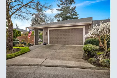 7242 SW Lake Bluff Ct, Wilsonville, OR 97070 - Photo 1