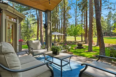 2721 NW Champion Cir, Bend, OR 97703 - Photo 10