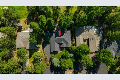 2721 NW Champion Cir, Bend, OR 97703 - Photo 44
