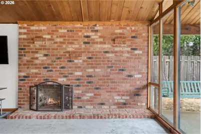 616 SE 175th Pl, Portland, OR 97233 - Photo 6