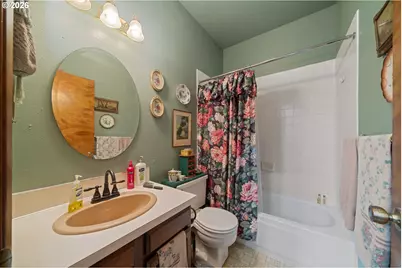 5750 Holly Ave, Cloverdale, OR 97112 - Photo 22