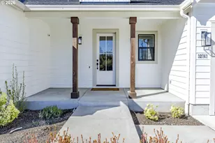 32767 Coburg Crk Dr, Coburg, OR 97408 - Photo 4